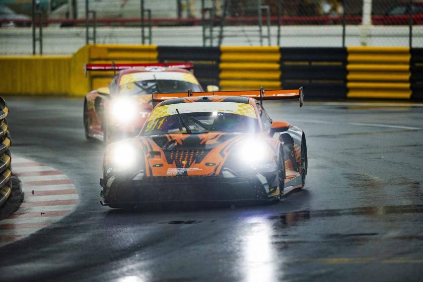 Porsche takes double top-five and Silver Cup victory in rain-drenched FIA GT World Cup in Macau
