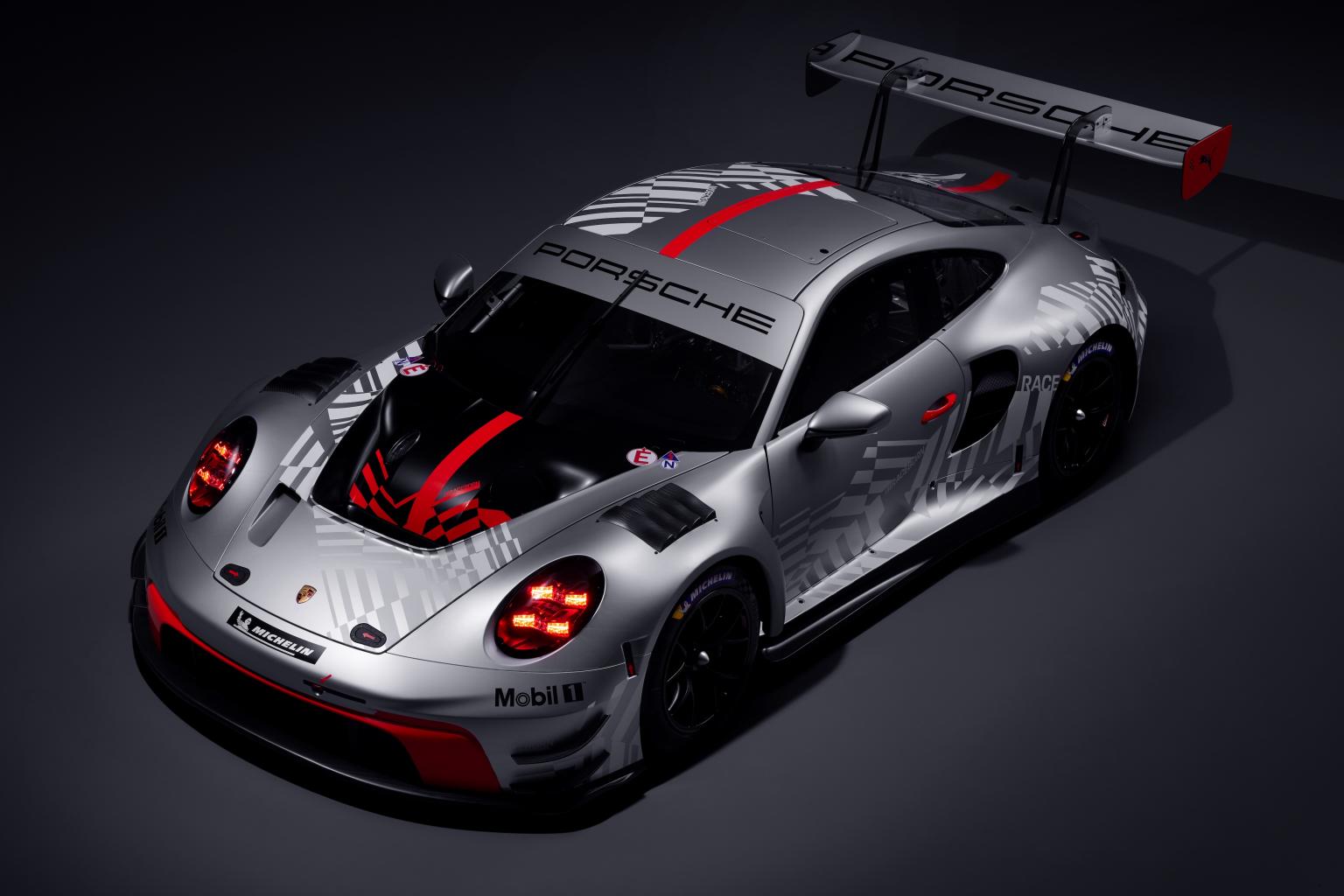 Porsche 911 (992) GT3 R – Macau Grand Prix 2023 – Échelle 1/18 – Top Speed