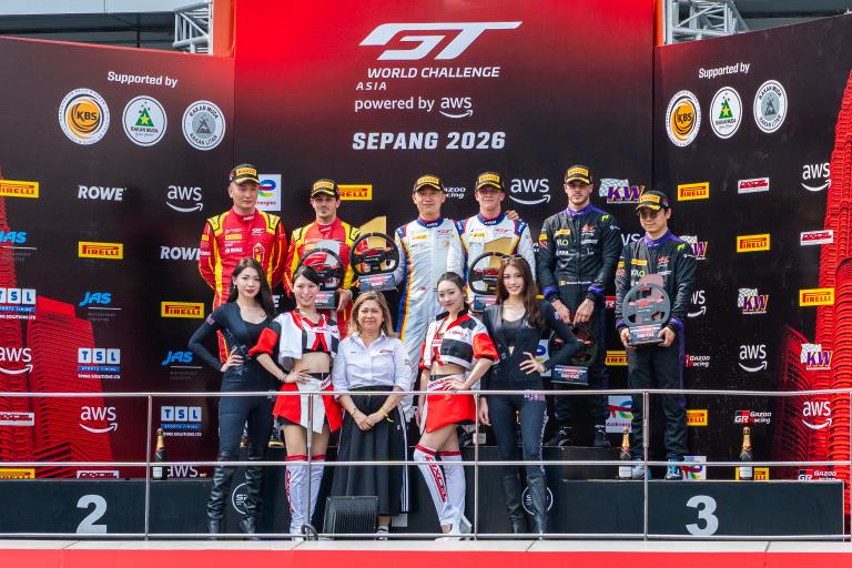 Fantastic double victory for Porsche in GT World Challenge Asia season opener at Sepang